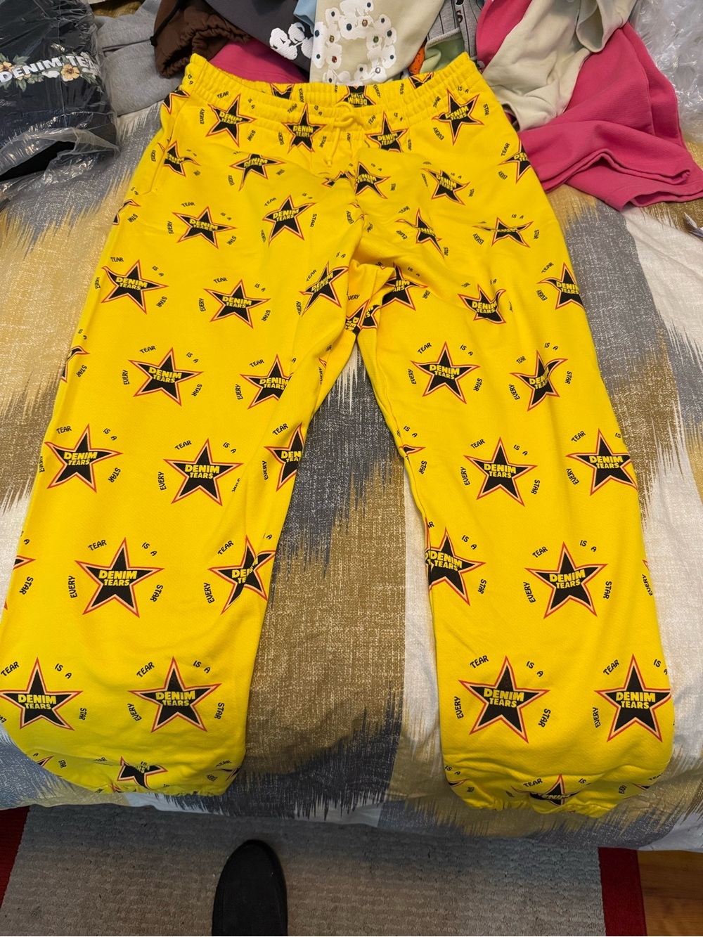 Denim Tears Yellow Star-Print Men’s Sweatpants Size 2X